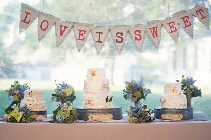 Los mejores pasteles de boda con estilo rústico - Foto Carla Ten Eyck Photography