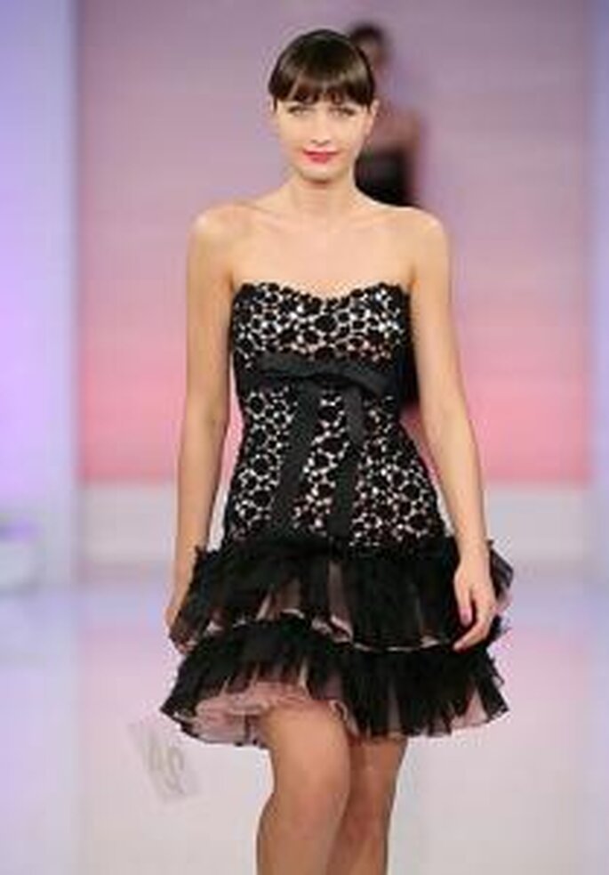 Cymbeline 2009 - Vestido corto de encaje negro con escote en corazón sin breteles