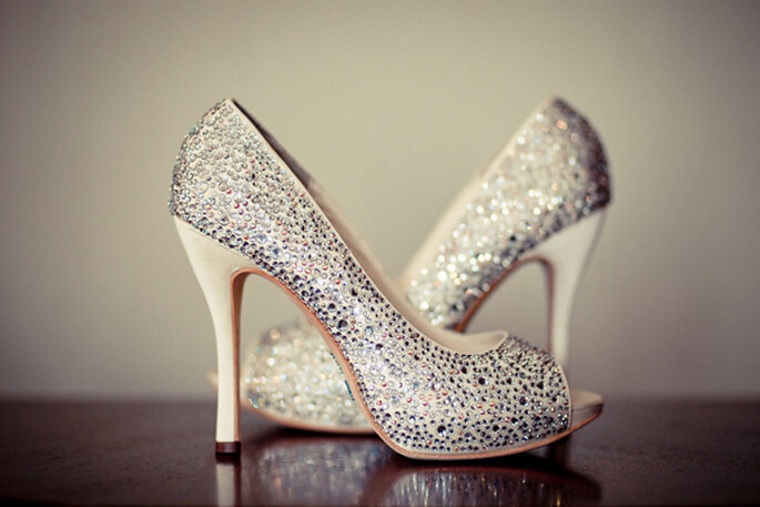 Presume tus increíbles zapatos de novia - Foto Ahmetze