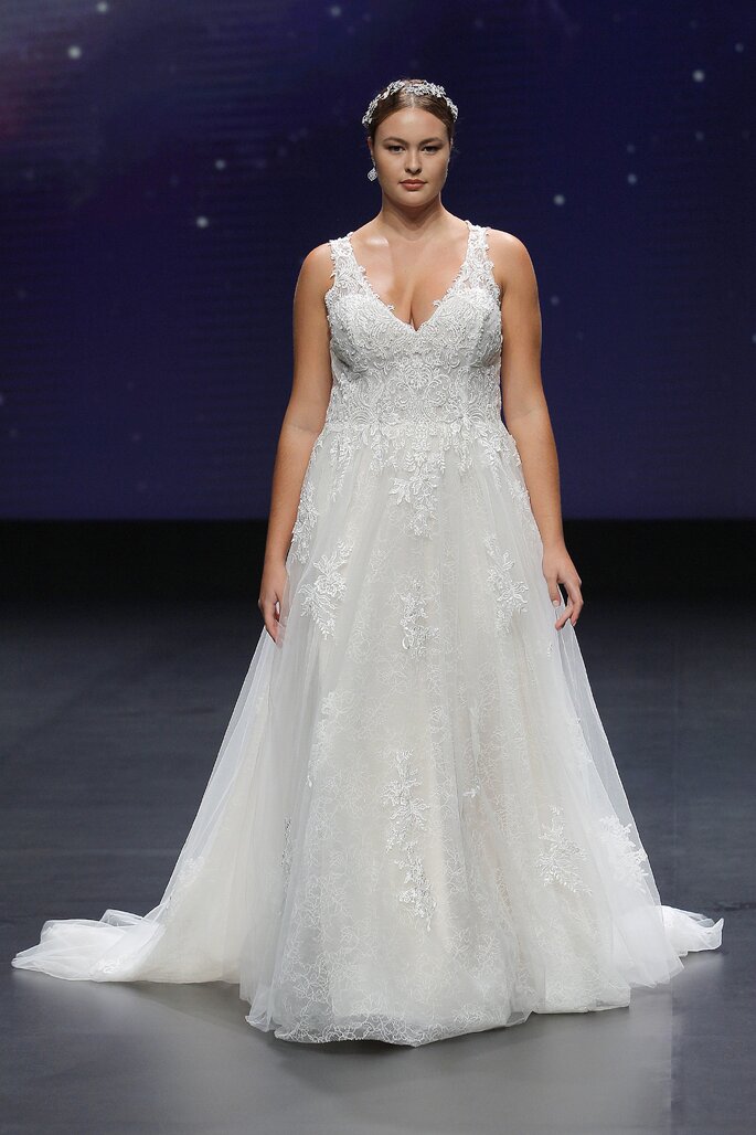 Abiti da sposa Demetrios 2021 taglie forti