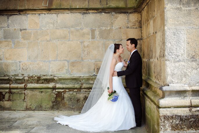 Laetitia Et Pierre Henri Un Mariage Grandiose En Bleu Et Blanc Dans La Cathedrale De Limoges