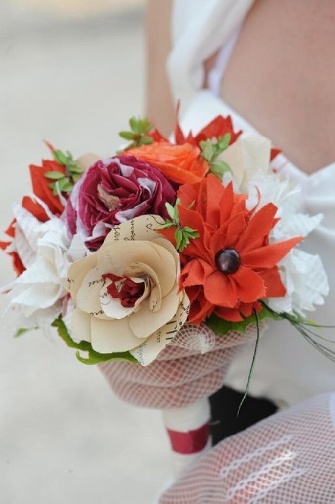 Bouquet de mariée en papier - Machinchoz.canalblog.com