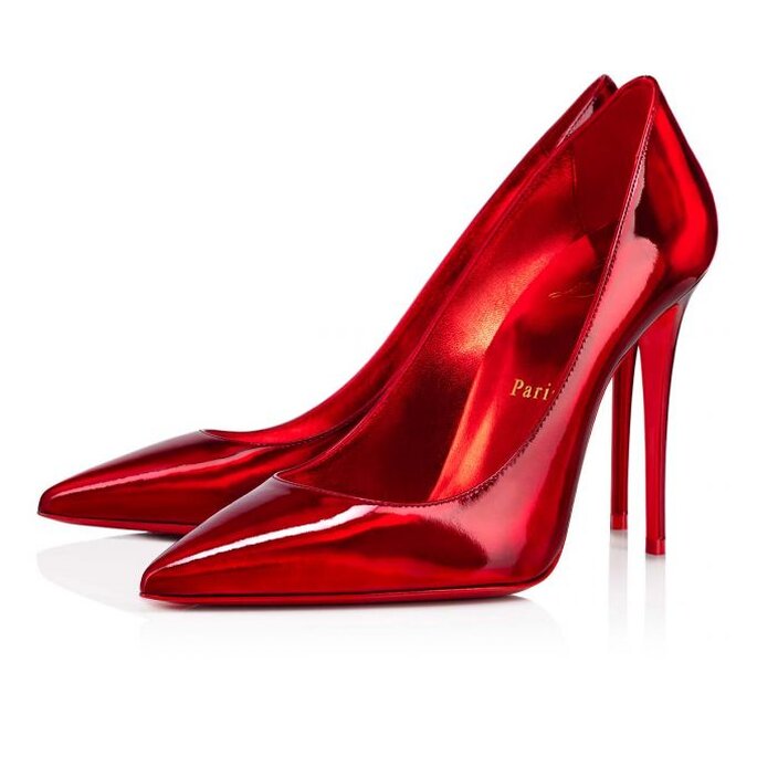 zapatos rojos para novia con efecto brillante