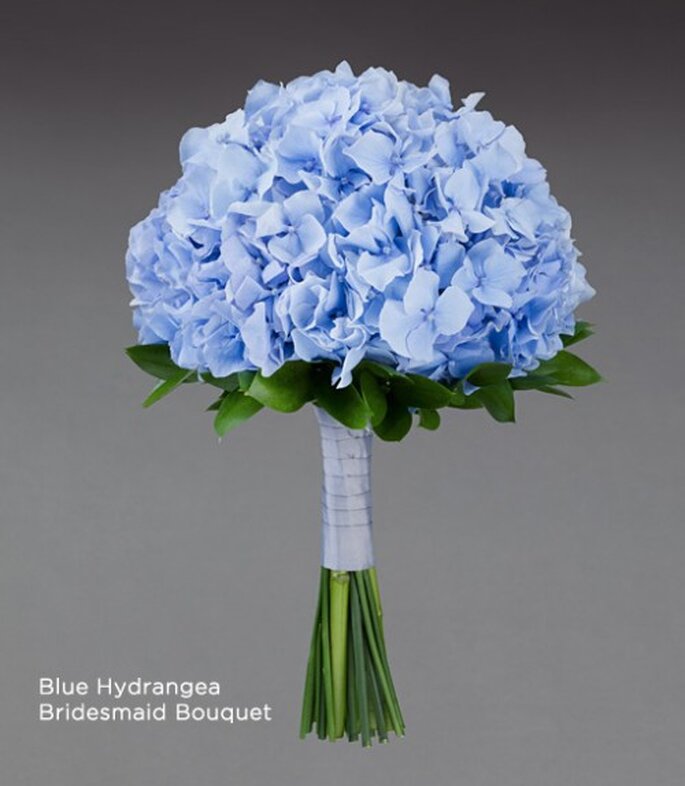 Ramo de flores para novia en color azul - Foto Interflora