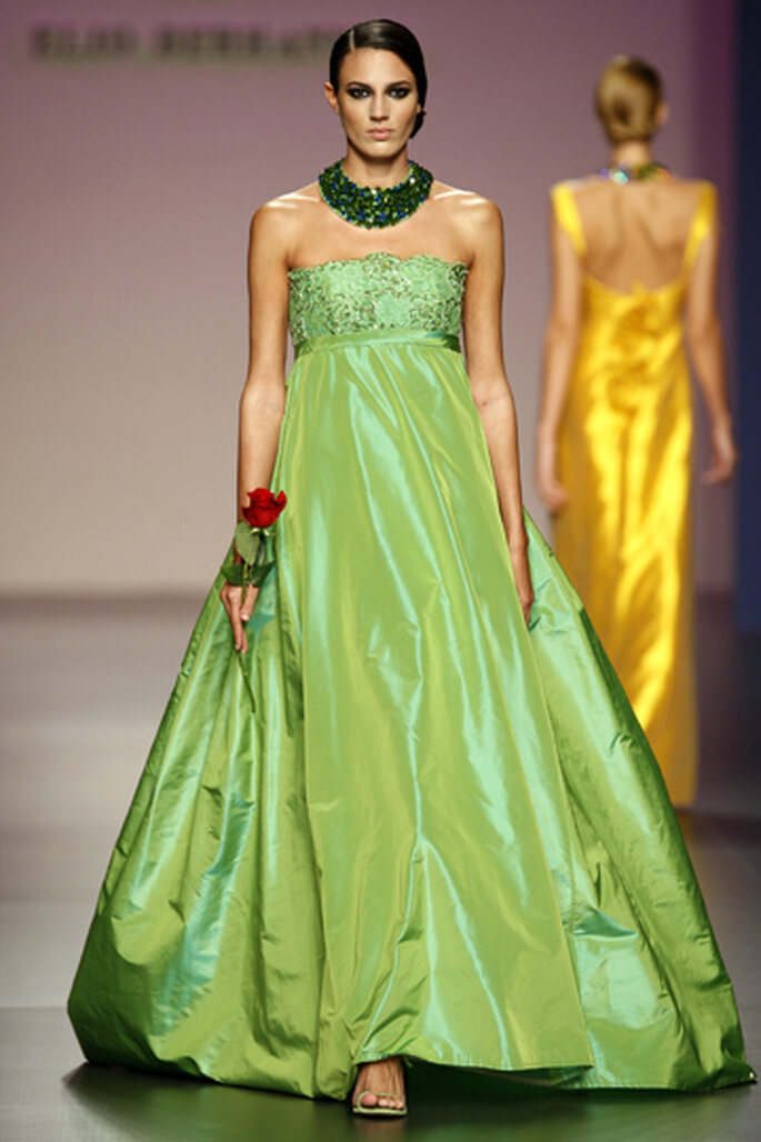 Un vestido que puede ser para una novia que guste del verde