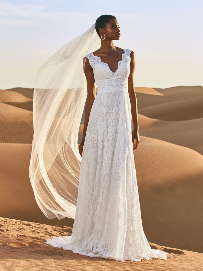 Abito da sposa boho chic: 40 ispirazioni per un matrimonio romantico e  naturale