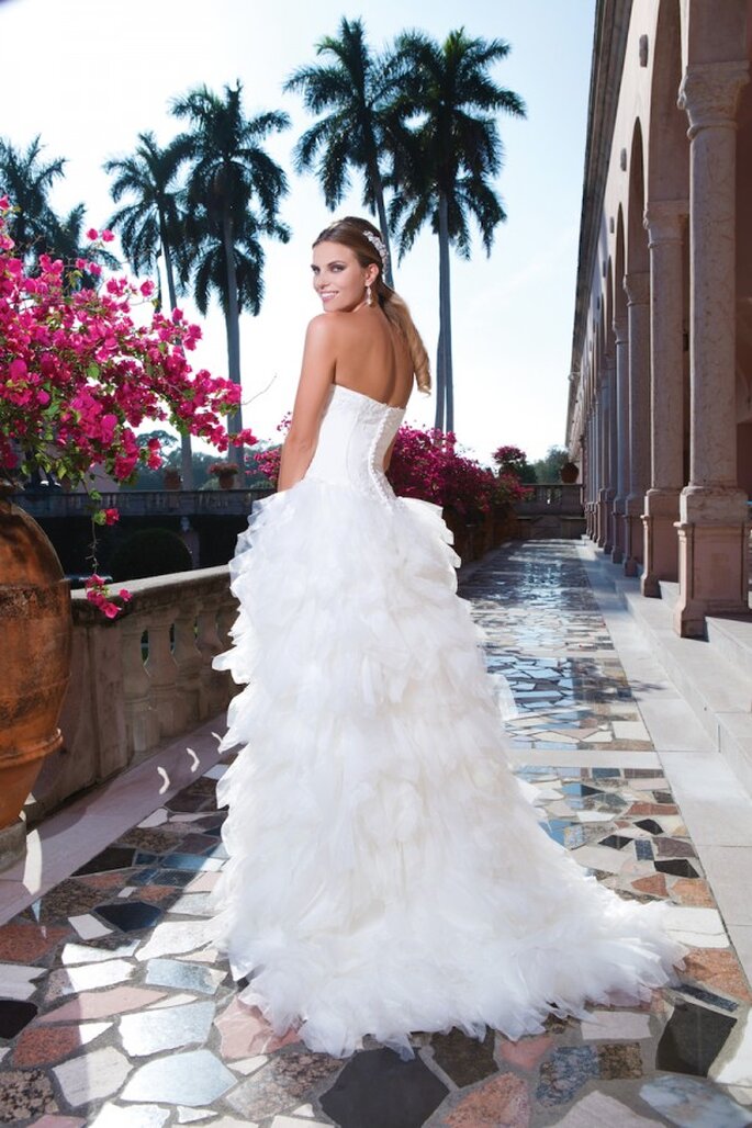 Brautkleid mit viel Tüll in der Kollektion 2015 von Sweetheart