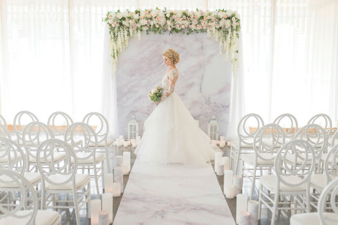 Backdrop para a cerimônia marble