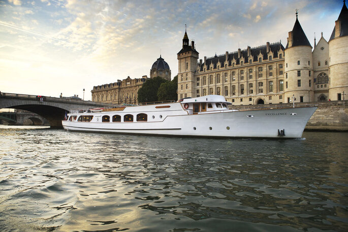 Yachts pour mariage à Paris