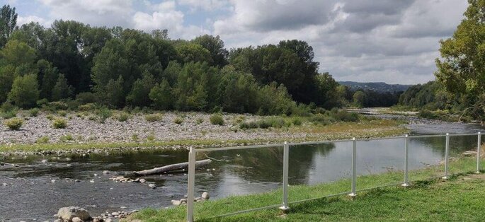 camping pour mariage en Ardèche au bord de la rivière