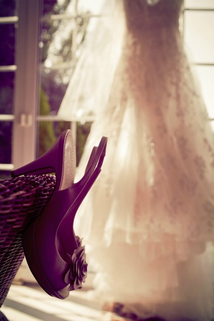 El vestido y los zapatos de la novia-Foto: Adrián Tomadín