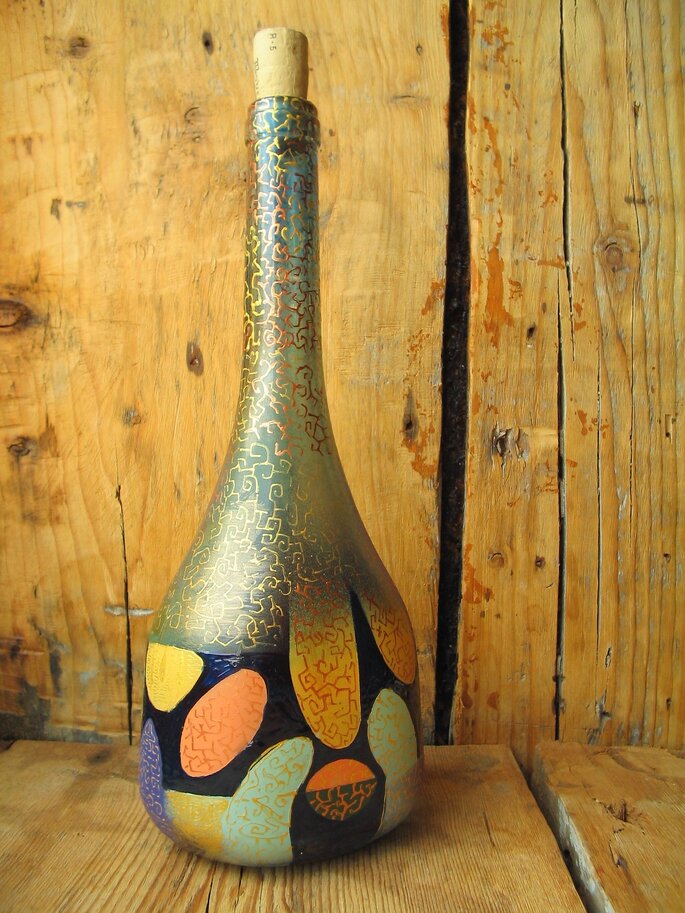 Dekoracja butelki wina na prezent