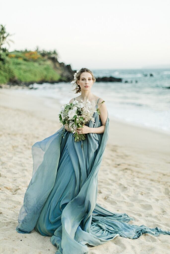 Vestido de noiva azul com verde