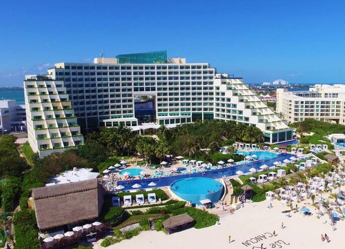  Live Aqua Beach Resort Cancún