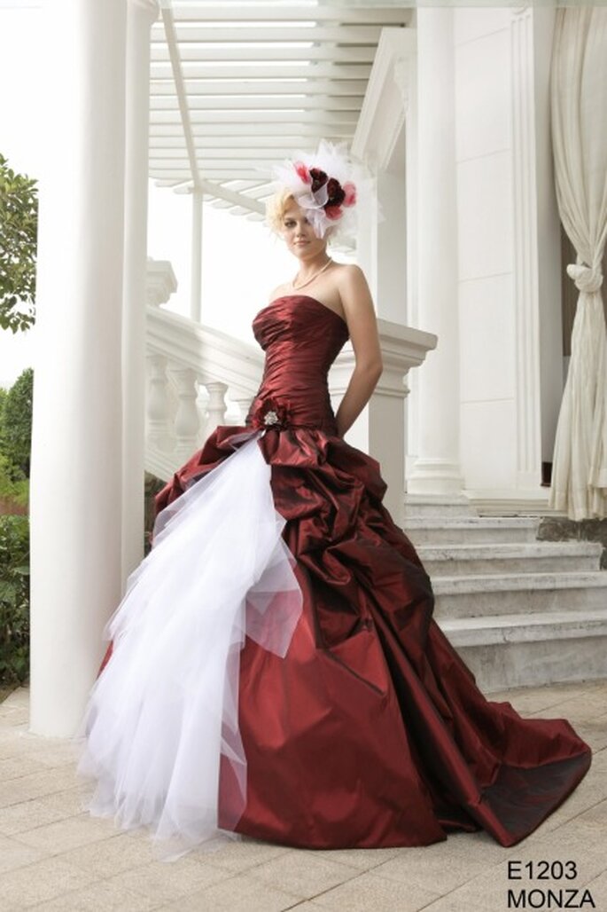 Robe rouge et blanche pour mariage new arrivals