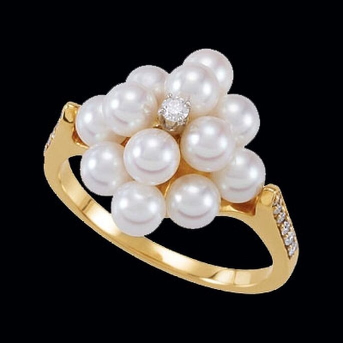 Pearl Cluster and Diamond Ring from Gracious Rose