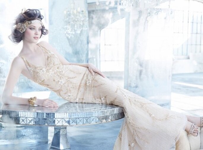 glam: vestidos novia 2013 con pedrería de