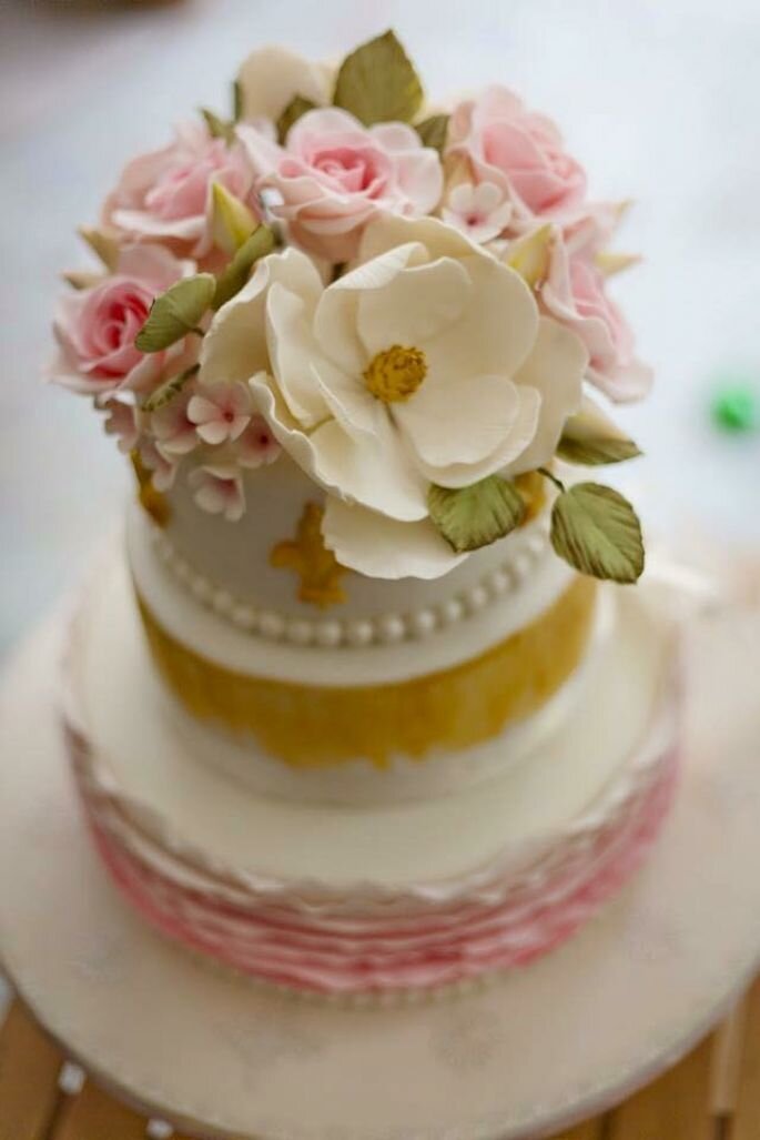 Pink Peony and Gold Confetti Cake