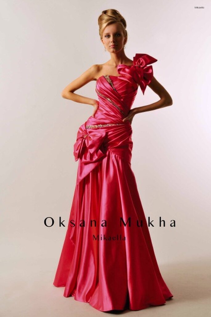Robe de soirée longue Oksana Mukha 2012, modèle Mikaella