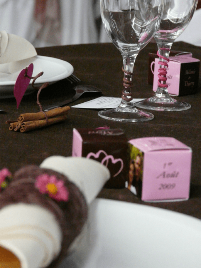 Ces cadeaux d'invités feront sensation sur vos tables de mariage. - Photo : Chocolat de Mariage