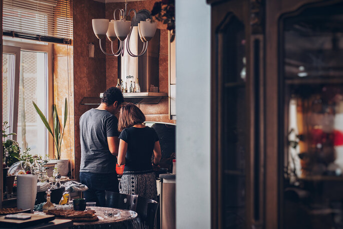 casal na cozinha