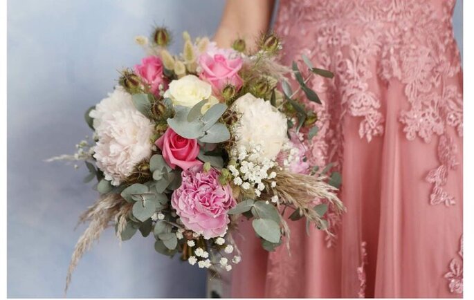 Bouquet de fleurs de mariée 