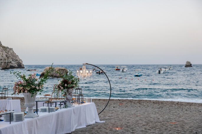 banchetto sulla spiaggia