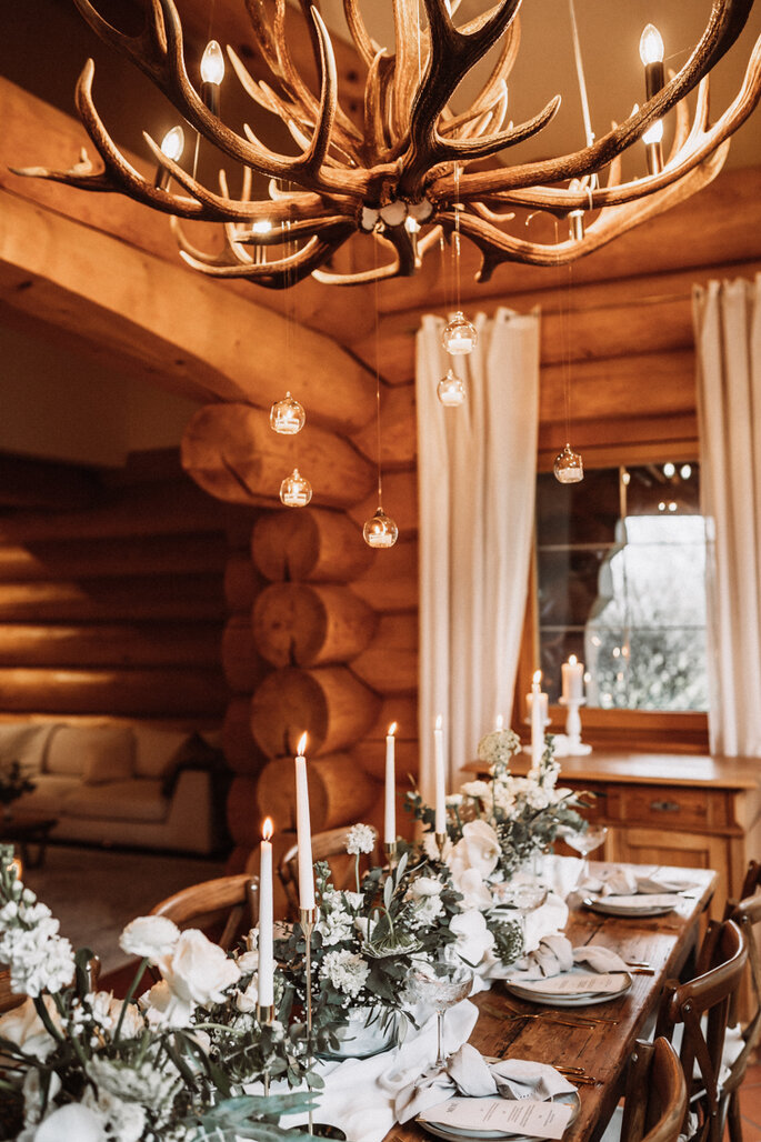 Intime Hochzeit, Eleganz trifft auf rustikalen Flair Tischdeko