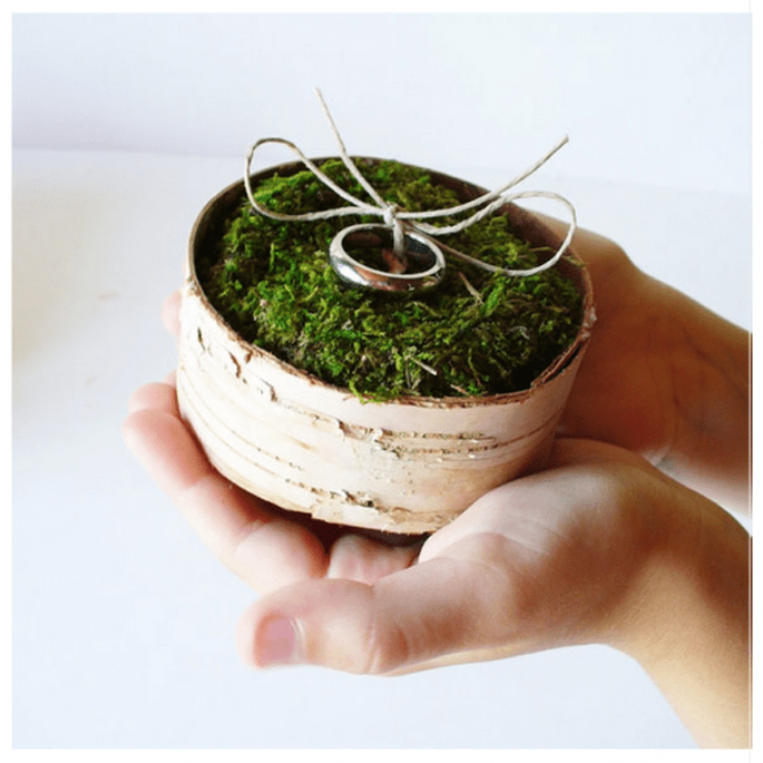 porta anillos hecho con plantas - Foto Etsy