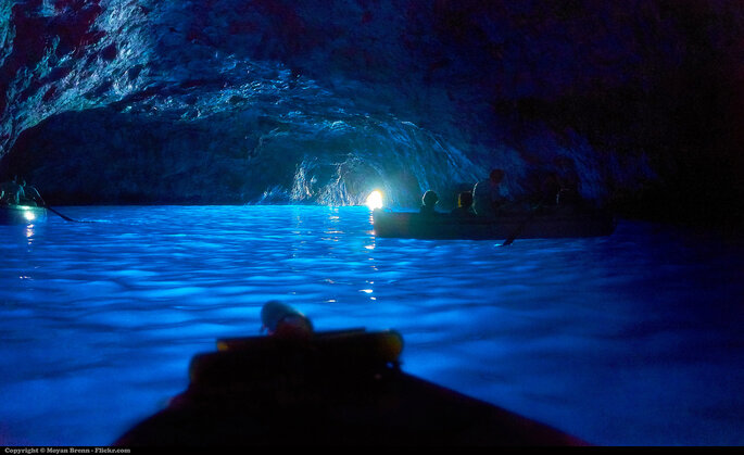 Grotta Azzura - Flickr: Moyan Brenn