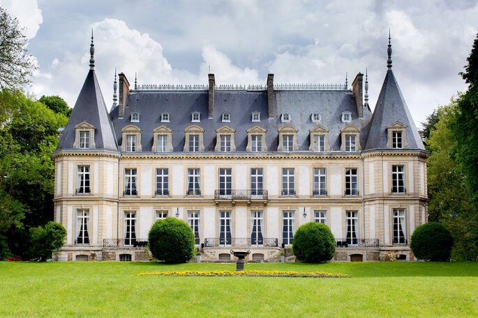 Somptueux château pour réception de mariage dans le Val de Marne