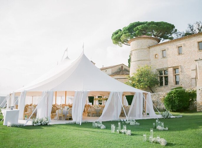 Tentes élégantes pour mariage en Provence