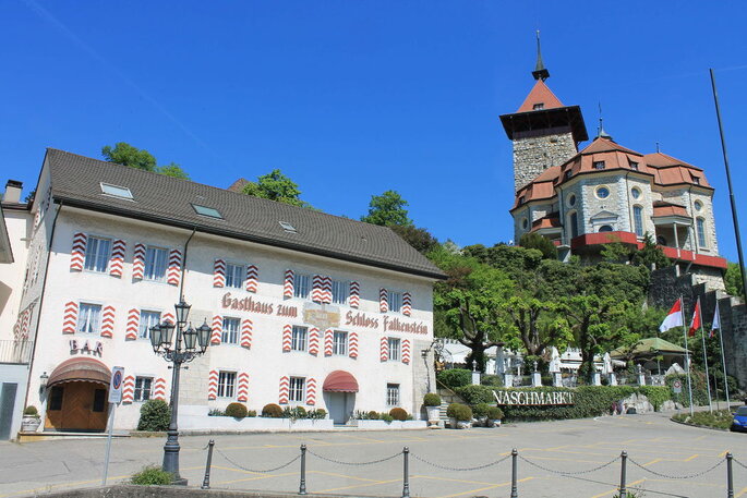 Gasthaus zum Schloss Falkenstein | Hochzeitslocation