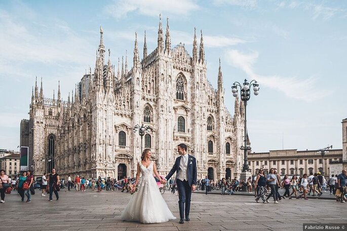 Gli sposi in piazza del Duomo