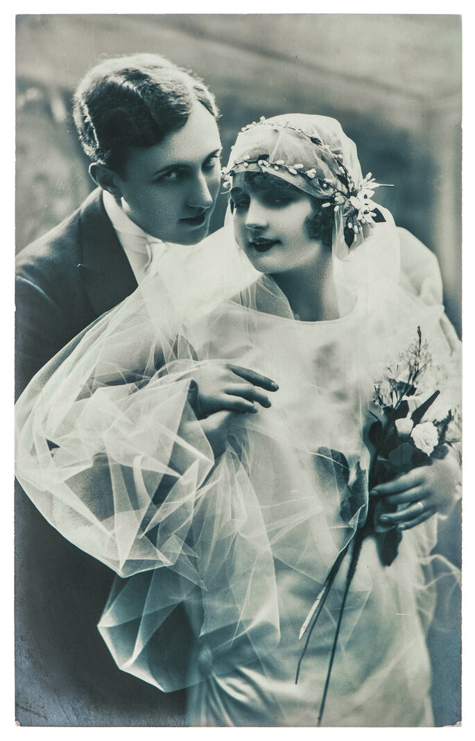 Retrato de una pareja de recién casados en París en 1920. Foto: LiliGraphie