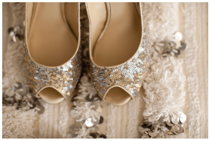 Presume tus increíbles zapatos de novia en lindas tomas - Foto Sarah Yates