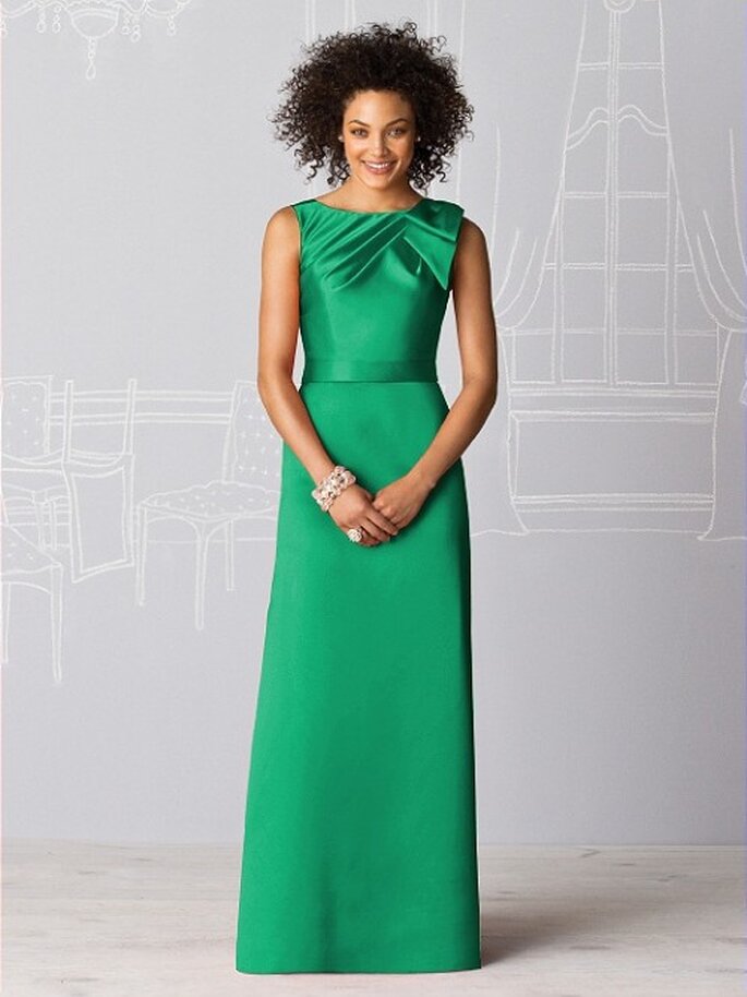 Vestido largo en color verde esmeralda para dama - Foto Dessy