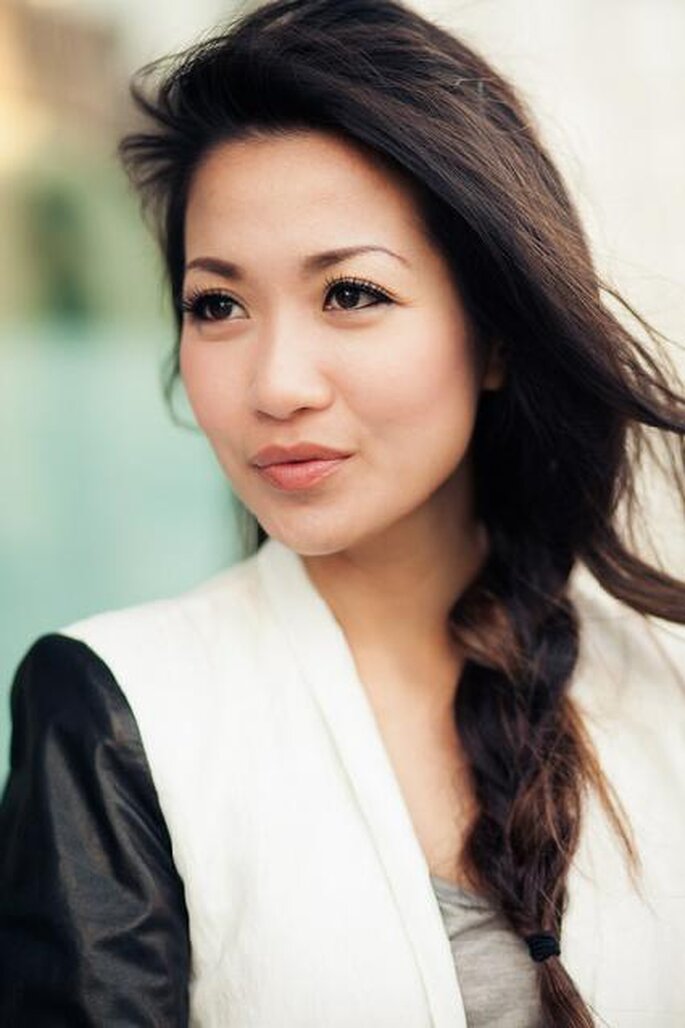 Ravissante coiffure pour l'actrice et blogueuse mode Wendy Nguyen de Wendy's Lookbook