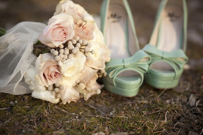 Presume tus increíbles tacones de novia en fotos - Foto Lora Grady Photography