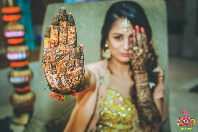 Ayesha and Aliya Name Mehndi Design tutorial | Henna designs hand, Wedding mehndi  designs, Mehndi designs