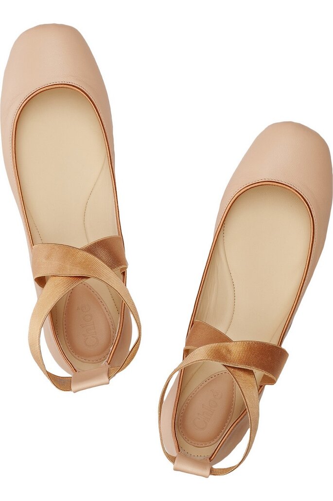 Zapatillas de inspiración ballet para novias: descubre la 