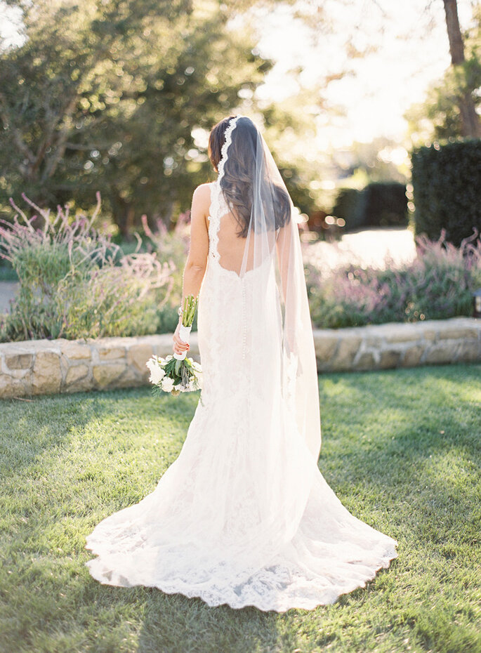 Novias con mantilla - Josh Elliott