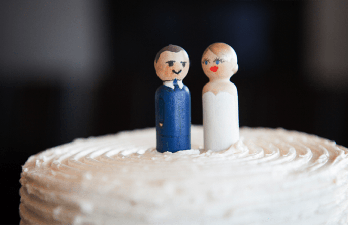 Muñecos originales para el pastel de bodas - Foto Heather Bayles Photography