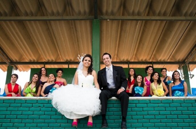 Damas de boda con vestidos de colores. Armando Aragon de Atlanta Studio