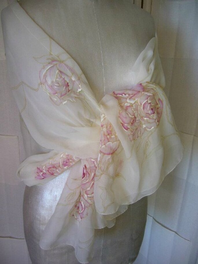 Robes de mariée Rose Poudré : sur mesure, customisées et peintes à la main