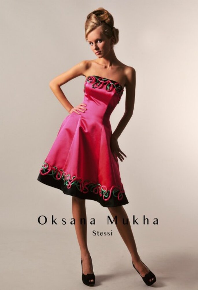 Robe de cocktail courte Oksana Mukha 2012, modèle Stessi 