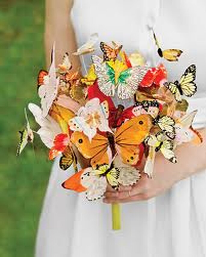 Un hermos ramo de mariposas: un toque original para bodas veraniegas