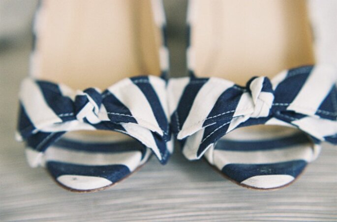 Presume tus increíbles zapatos de novia en lindas tomas - Foto Jen Huang