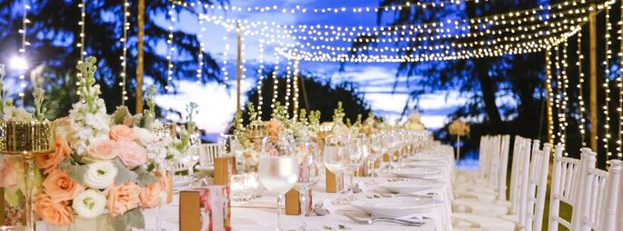 décoration de table de mariage chic avec lumières