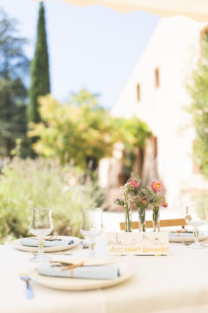 Table de mariage en extérieur